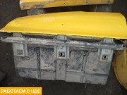 Бардачок левый