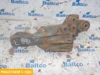 Кронштейн крепления передней рессоры левый