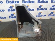 Бардачок правый