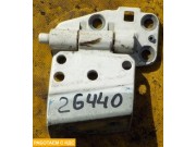 Петля двери правая