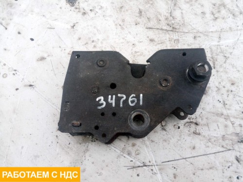 Замок кабины левый