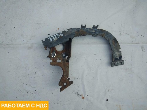 Кронштейн левый