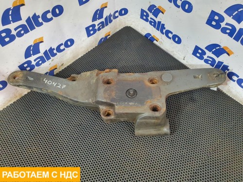 Кронштейн пневморессоры правый