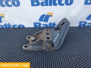 Кронштейн опоры КПП левый