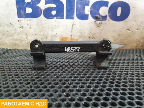 Кронштейн противотуманной фары