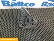 Петля капота