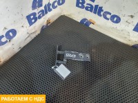 Петля капота левая