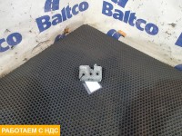 Замок двери правый