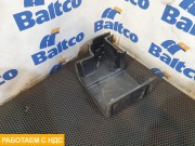 Крышка выключателя массы