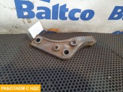 Кронштейн переднего бампера правый