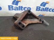 Кронштейн двигателя левый