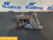 Кронштейн усилителя переднего бампера правый