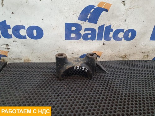 Кронштейн переднего стабилизатора