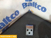 Петля двери левая