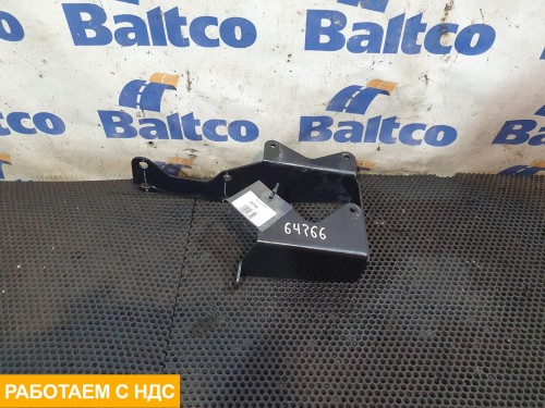 Кронштейн левый