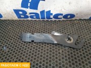 Кронштейн проводки правый