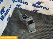 Кронштейн кабины правый