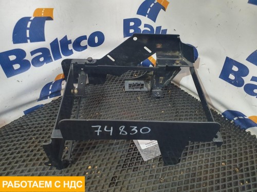 Кронштейн блока предохранителей