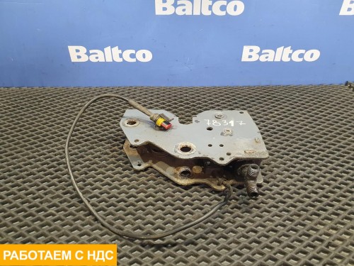 Замок кабины правый