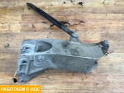 Кронштейн кабины правый