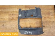 Кронштейн фар правый