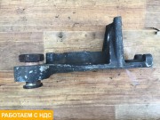 Кронштейн переднего бампера левый