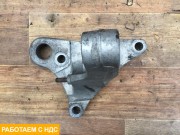 Кронштейн двигателя правый