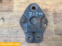 Кронштейн крепления стойки переднего стабилизатора