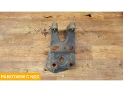 Кронштейн пневморессоры правый