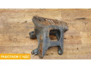 Кронштейн крепления передней рессоры правый