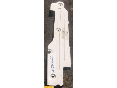 Планка под фару левая